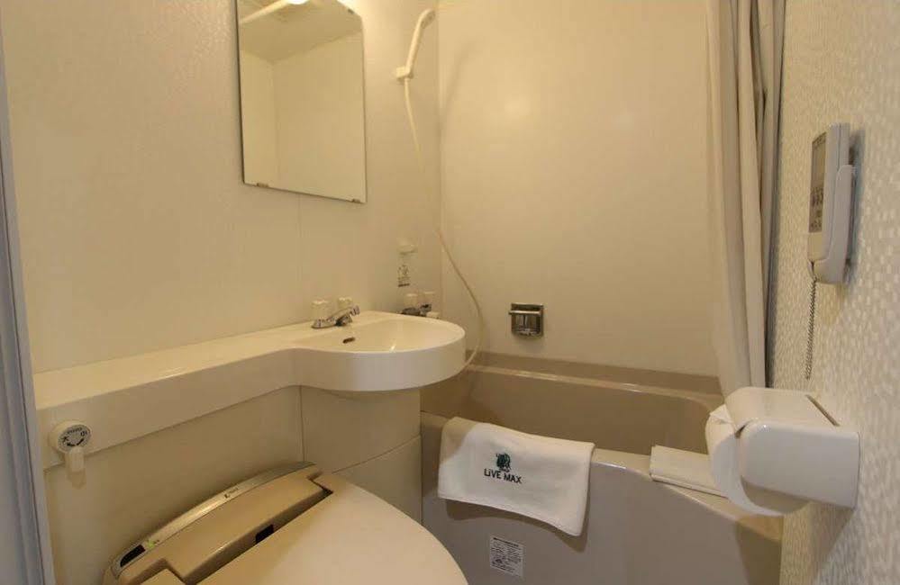 Hotel Livemax Kitafuchu Buitenkant foto